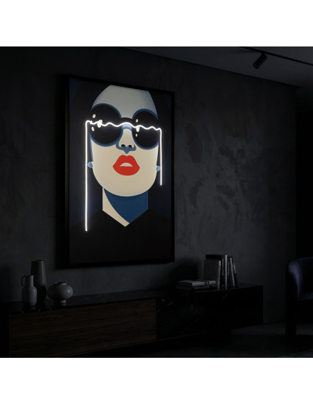 Grande Toile murale lumineuse LED Femme Lunettes Cadre noir 80x120 Cacille 