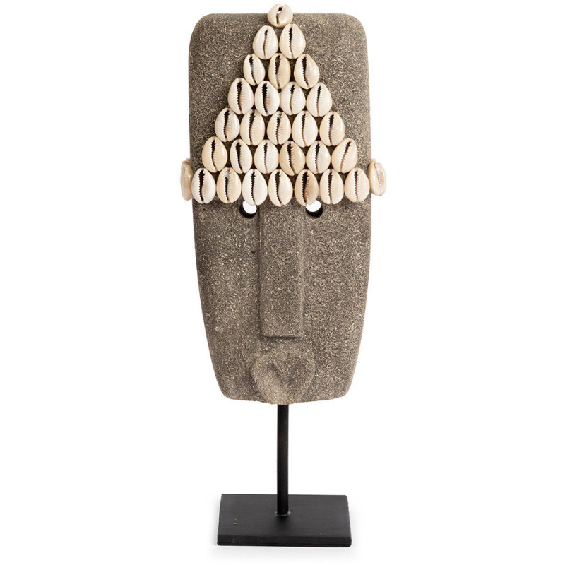Sculpture déco primitive sur pied Hauteur 32 cm Grès Gris Coquillage Beige Métal Noir The Sumba Stone 