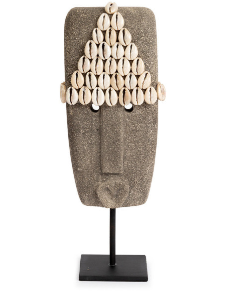 Sculpture déco primitive sur pied Hauteur 32 cm Grès Gris Coquillage Beige Métal Noir The Sumba Stone 