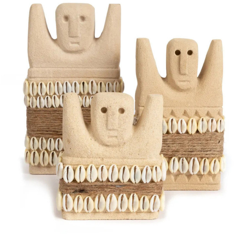 Statuette déco primitive wabi-sabi Hauteur 17 cm Grès Beige sable The Sumba Stone 