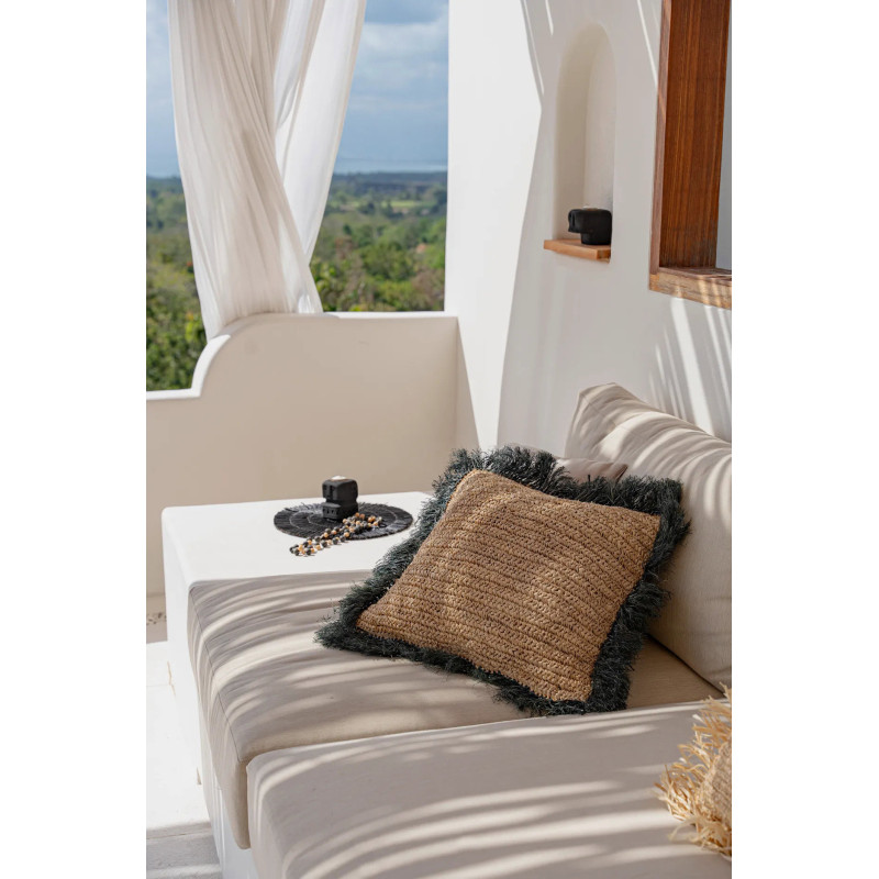Housse de coussin XL Carrée 60x60 en Raphia Naturel Noir avec franges The Raffia Square 