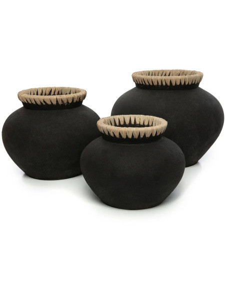 Vase Rond Hauteur 27 cm en Terre cuite Noir Raphia Naturel The Styly 