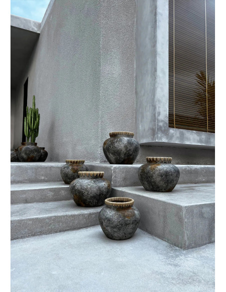Vase Rond Hauteur 19 cm en Terre cuite Gris antique Raphia Naturel The Styly 