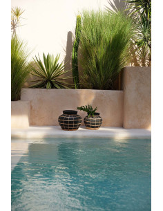 Vase Rond Hauteur 27 cm en Terre cuite Noir Raphia Naturel The Belly 