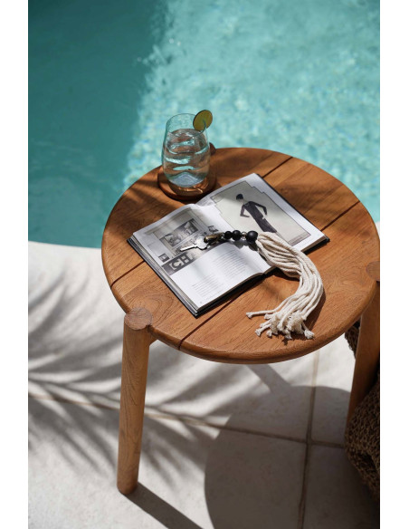 Table d'appoint extérieur moderne Ronde en Bois de teck Naturel The Gilimanuk 
