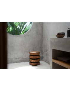 Table d'appoint originale Ronde en Bois de suar Naturel The Massaka 