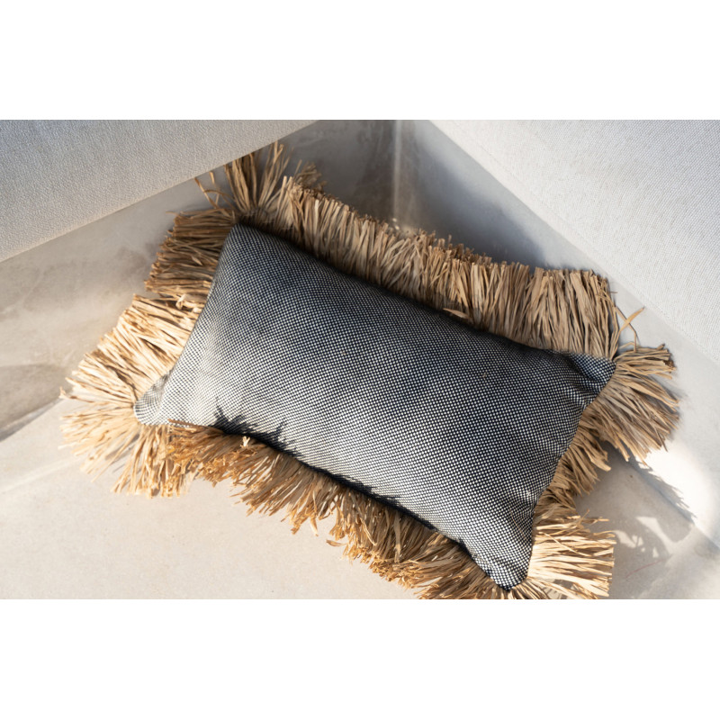 Housse de coussin Rectangulaire 50x30 en Coton Noir Raphia Naturel avec franges The Cotton Bonita 