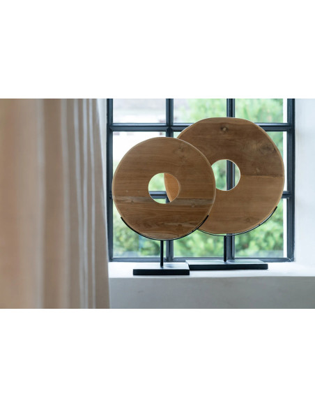 Sculpture moderne sur pied Disque Hauteur 60 cm en Bois de teck Naturel Métal Noir The Disk 