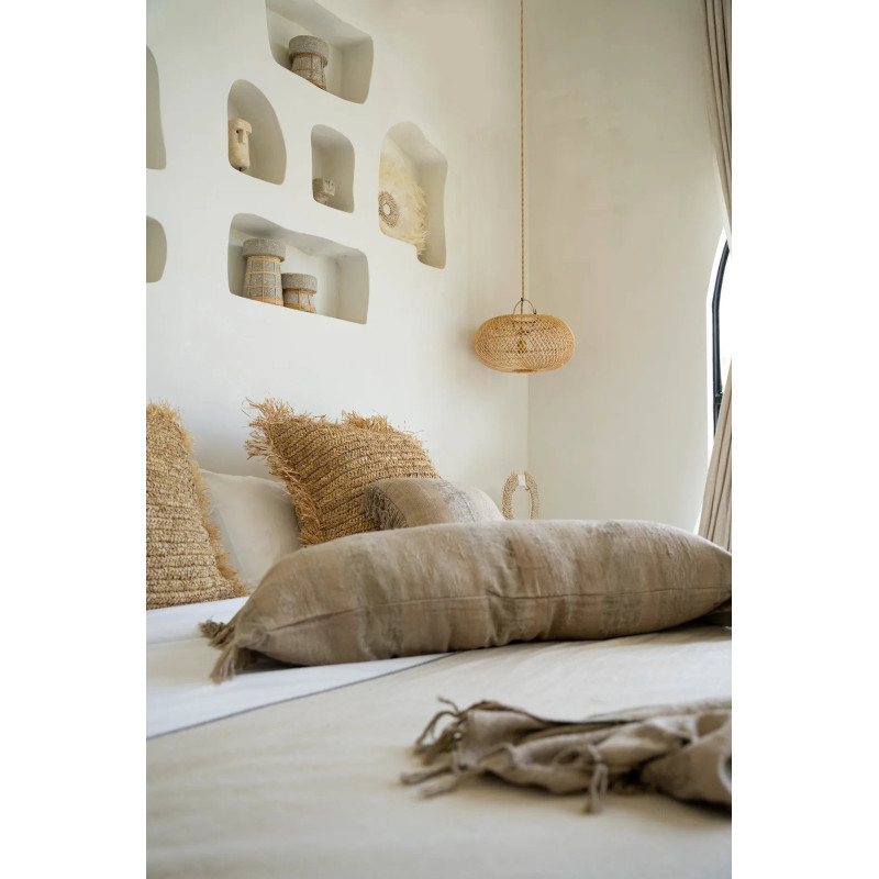 Housse de coussin XL Rectangulaire 100x35 en Velours Gris béton avec franges The Oh My Gee 