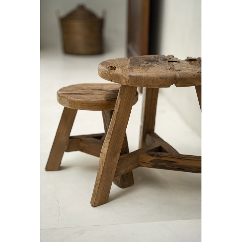 Tabouret rustique Rond Hauteur 33 cm en Bois de teck recyclé Naturel The Yatai 