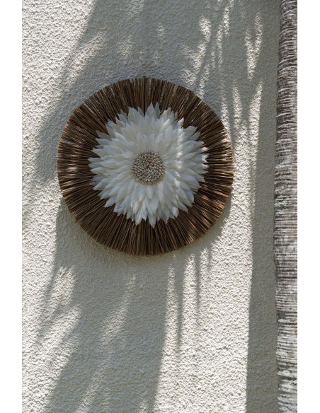Décoration murale originale Jujuhat balinais 55 cm en Herbe Naturel Plume Blanc The Alang 