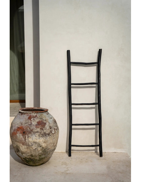 Porte serviettes original Échelle 5 niveaux en Bois de teck Noir The Tulum 