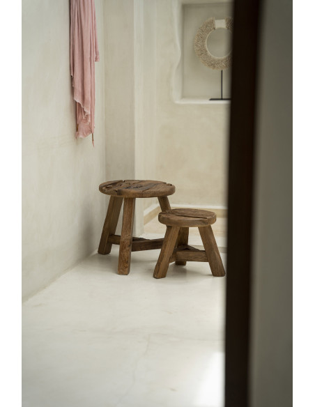 Tabouret rustique Rond Hauteur 24 cm en Bois de teck recyclé Naturel The Yatai 