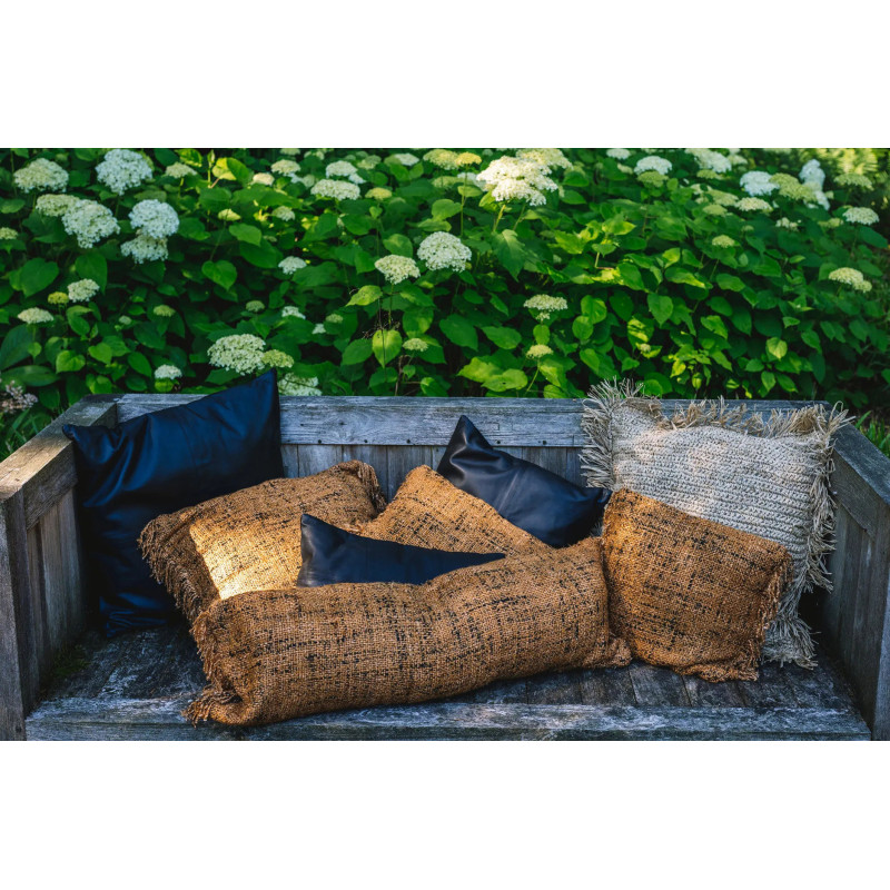 Housse de coussin XL Rectangulaire 100x35 en Coton Cannelle Noir avec franges The Oh My Gee 