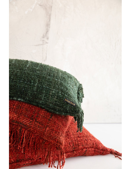 Housse de coussin Rectangulaire 50x30 en Coton Rouge cerise avec franges The Oh My Gee 