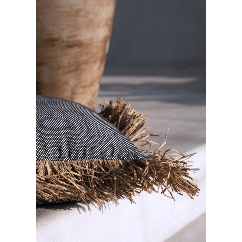 Housse de coussin Carrée 40x40 en Coton Noir Raphia Naturel avec franges The Cotton Bonita 
