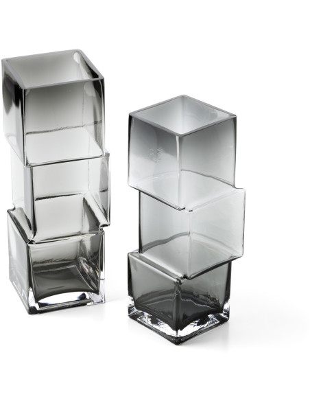 Vase design moderne glaçons Cubique H 27 cm Verre recyclé Gris foncé The Rummikub 