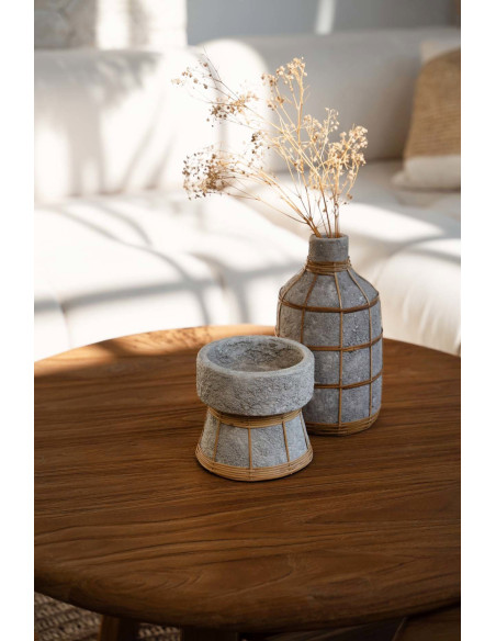 Vase Bouteille Hauteur 24 cm en Terre cuite Gris béton Raphia Naturel The Whoopy 