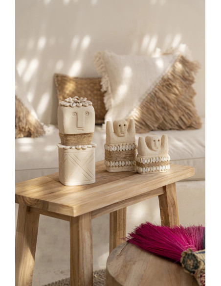 Statuette déco primitive wabi-sabi Hauteur 20 cm Grès Beige sable Coquillage The Sumba Stone 