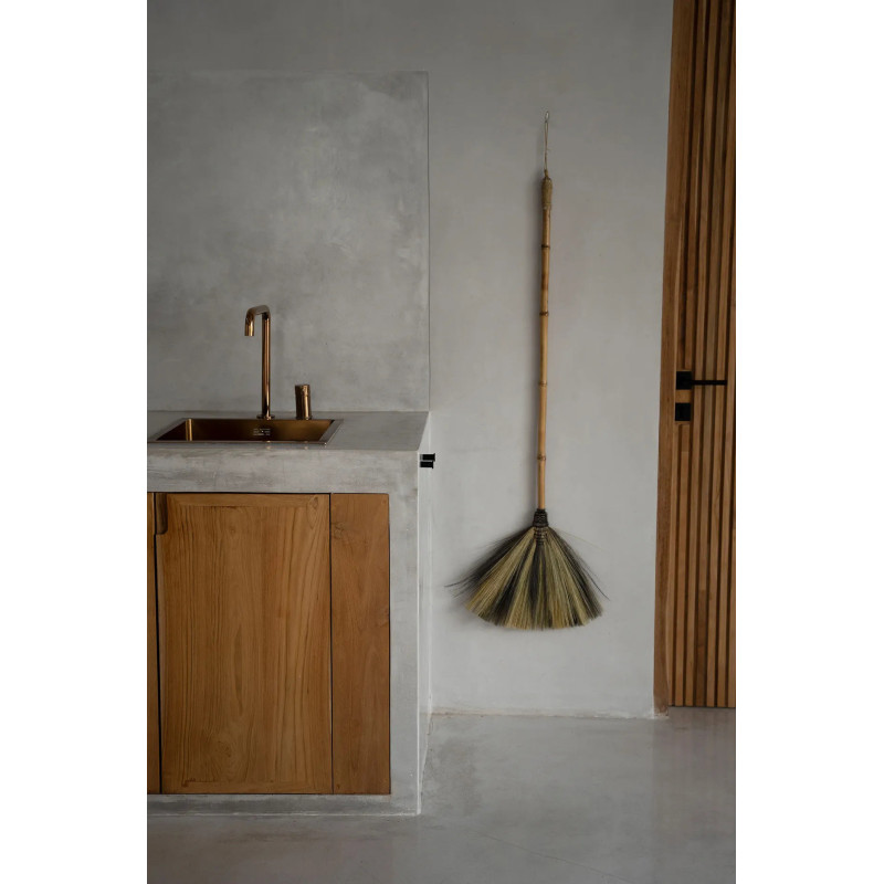 Balai indonésien en Bois Herbe Naturel Noir The Big Broom 