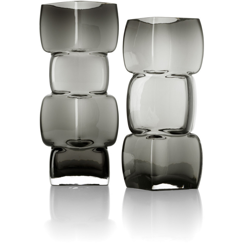 Vase design minimaliste Cubique H 27 cm Verre recyclé Gris foncé The Cubes 