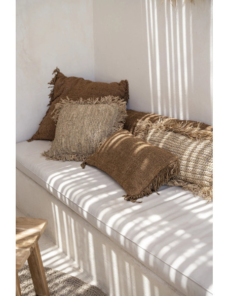 Housse de coussin Rectangulaire 50x30 en Coton Brun avec franges The Oh My Gee 