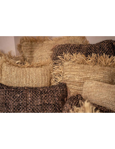 Housse de coussin Rectangulaire 50x30 en Coton Noir Cuivre avec franges The Oh My Gee 