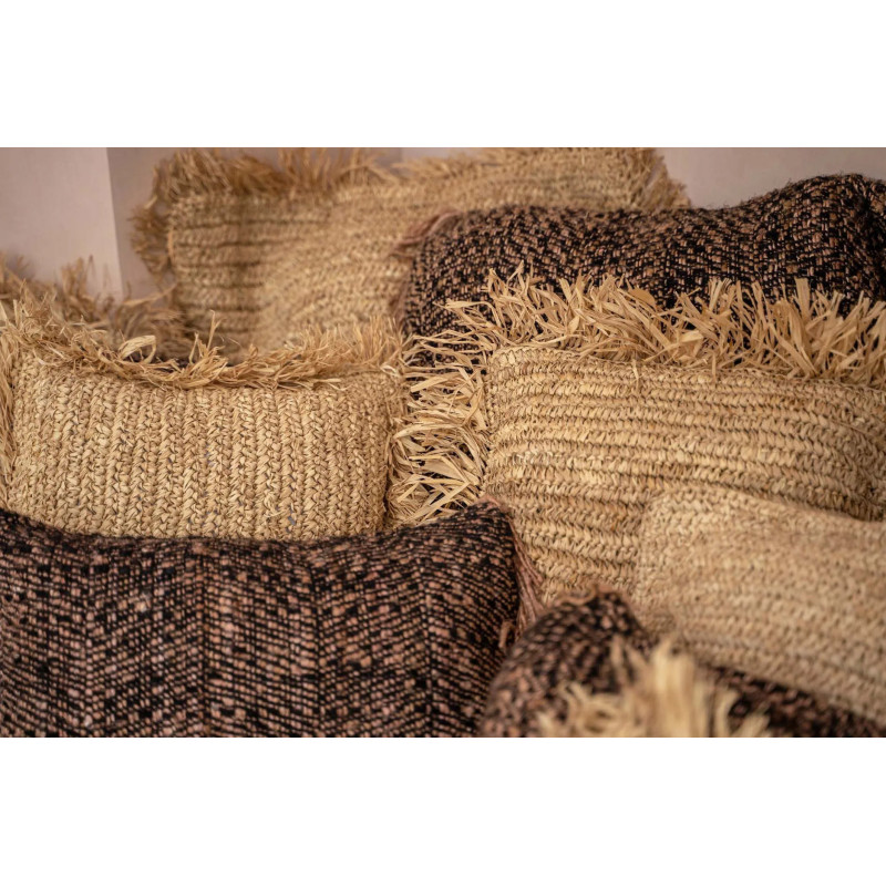 Housse de coussin Rectangulaire 50x30 en Coton Noir Cuivre avec franges The Oh My Gee 