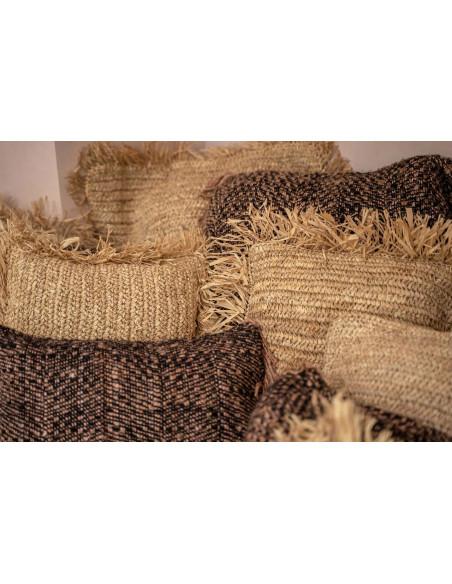 Housse de coussin Rectangulaire 50x30 en Coton Noir Cuivre avec franges The Oh My Gee 