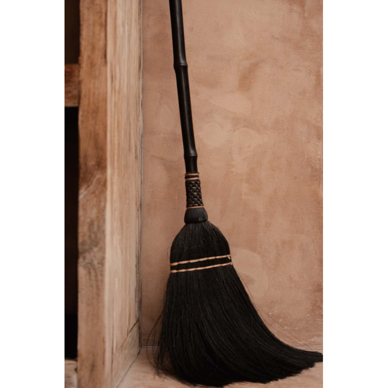 Balai indonésien en Bois Herbe Noir The Big Broom 