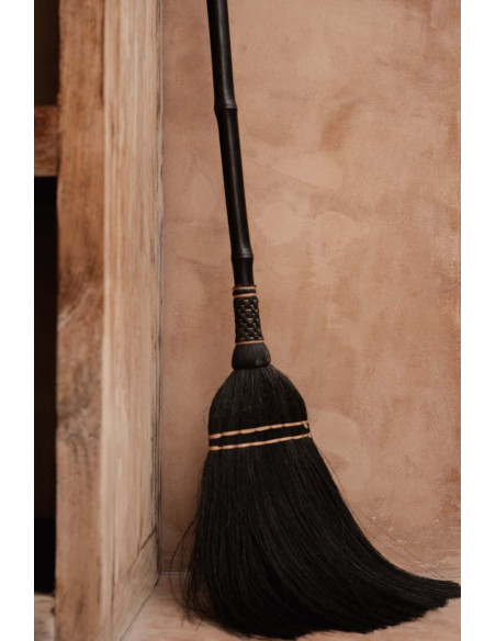 Balai indonésien en Bois Herbe Noir The Big Broom 