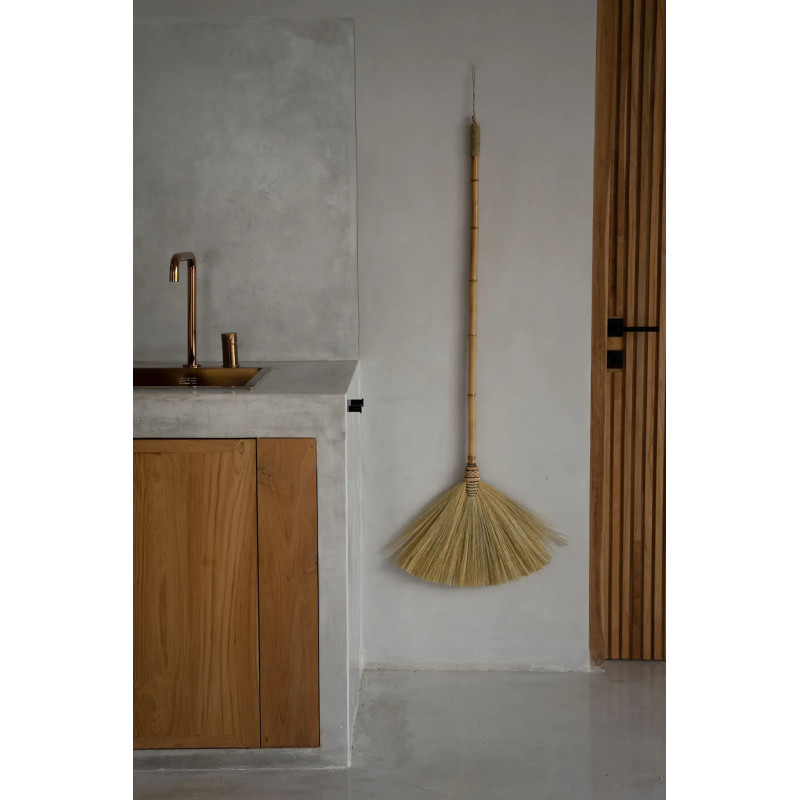 Balai indonésien en Bois Herbe Naturel The Big Broom 