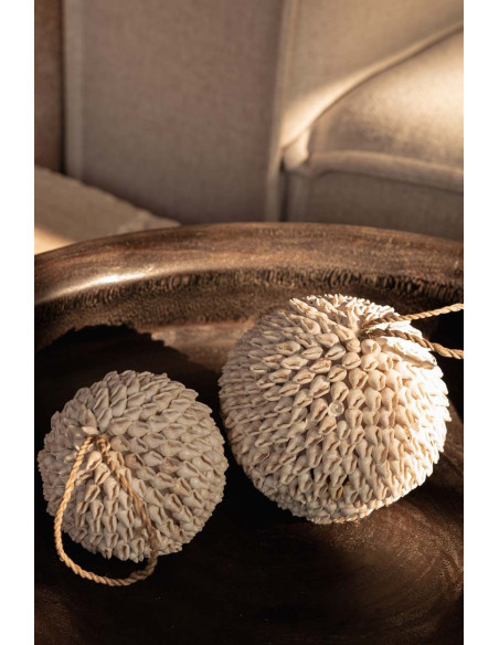 Déco originale à suspendre Bulles 9 cm en Coquillage Blanc The Shell 