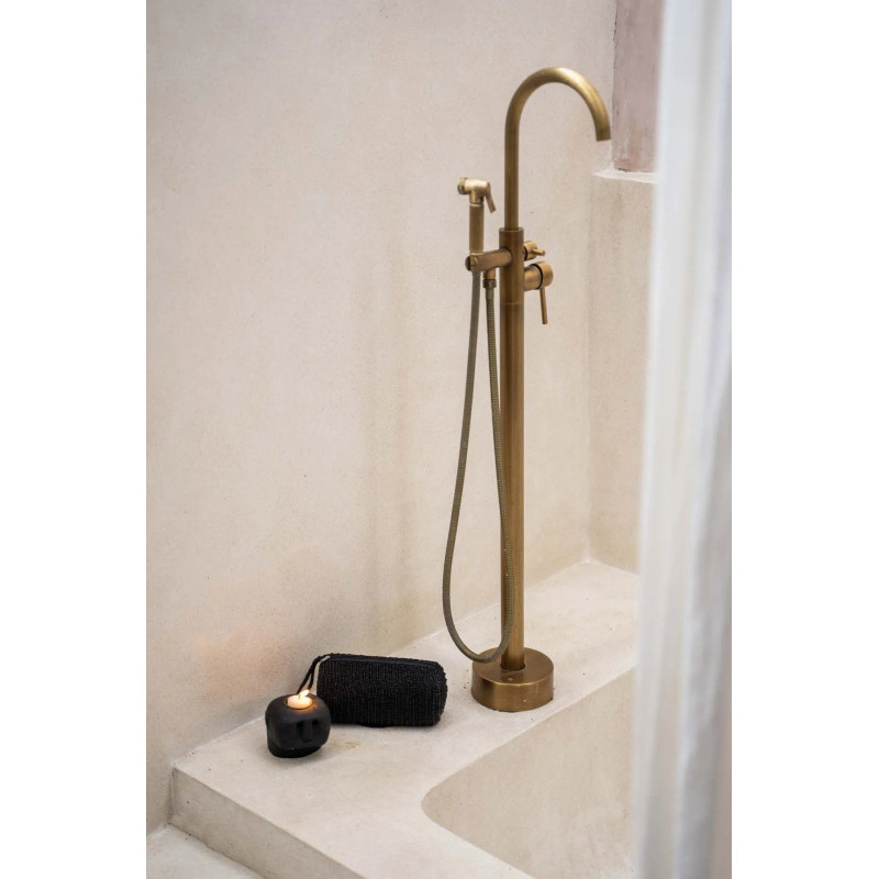 Bougeoir Personnage 10 cm en Grès Noir The Sumba Stone 