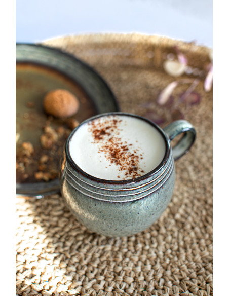 Mug rustique chic H 8 cm Céramique Vert de gris Marron foncé Beige The Comporta 
