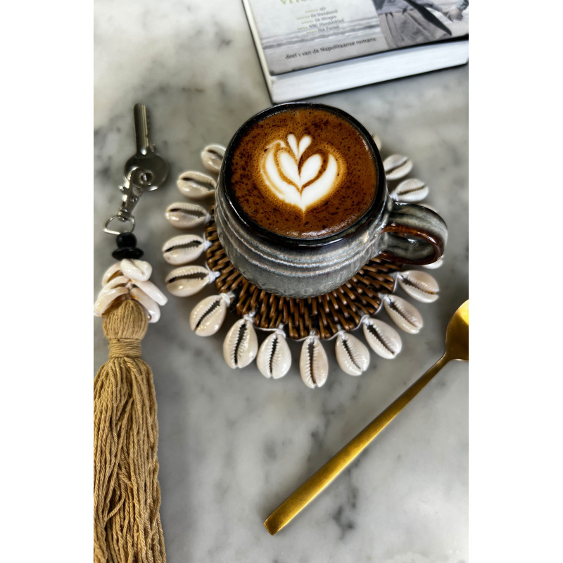 Mug rustique chic H 8 cm Céramique Vert de gris Marron foncé Beige The Comporta 