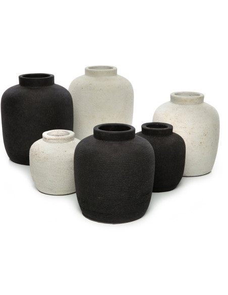 Vase Rond Hauteur 14 cm en Terre cuite Noir The Peaky 