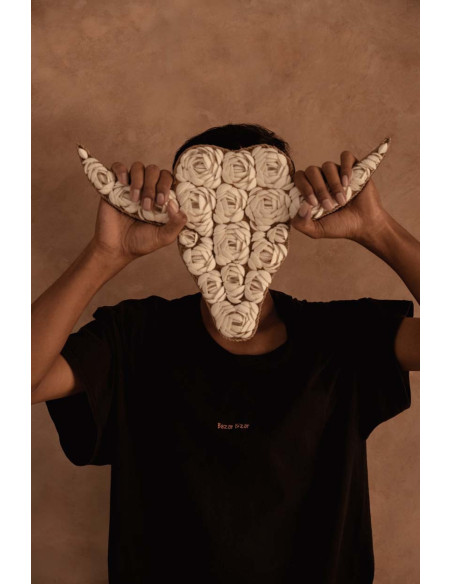 Décoration murale originale Tête de taureau Hauteur 40 cm en Coquillage Blanc The Shell 