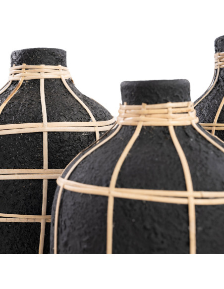 Vase Bouteille Hauteur 19 cm en Terre cuite Noir Raphia Naturel The Whoopy 