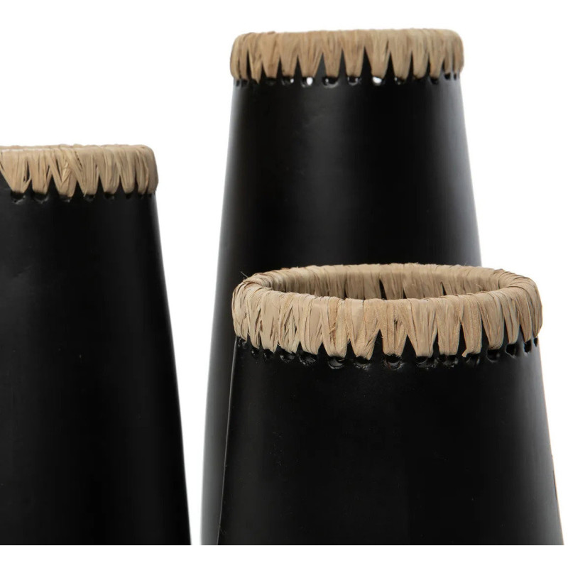 Vase Rond Hauteur 26 cm en Terre cuite Noir Raphia Naturel The Sneaky 