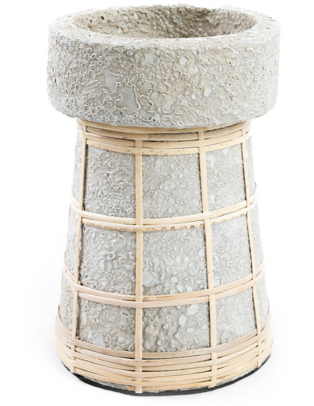 Bougeoir sur pied Rond Hauteur 20 cm en Terre cuite Gris béton Raphia Naturel The Serene 