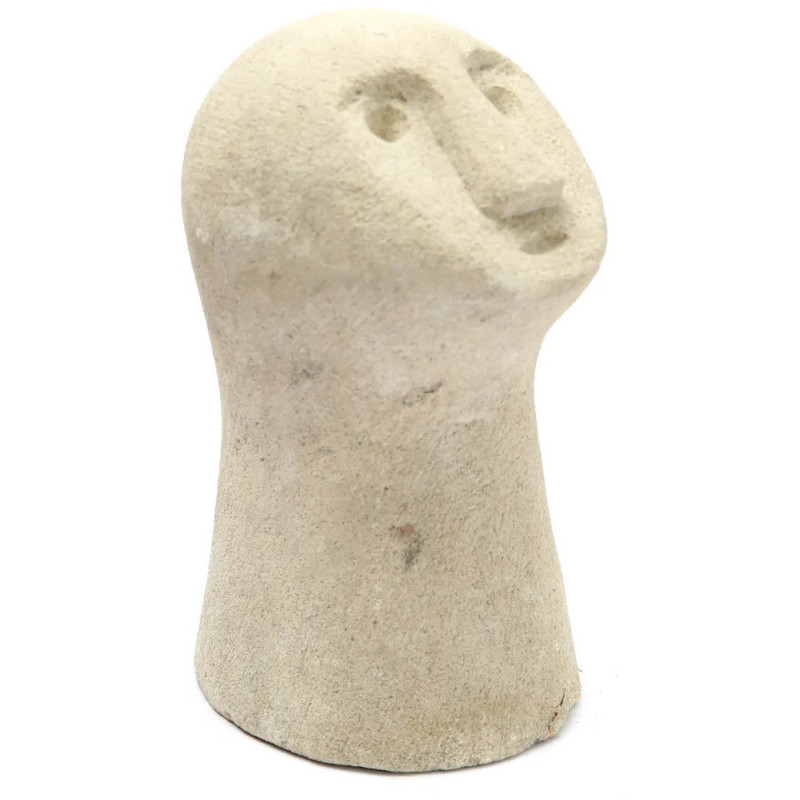 Statuette déco primitive wabi-sabi Hauteur 17 cm Grès Blanc sable The Sumba Stone 
