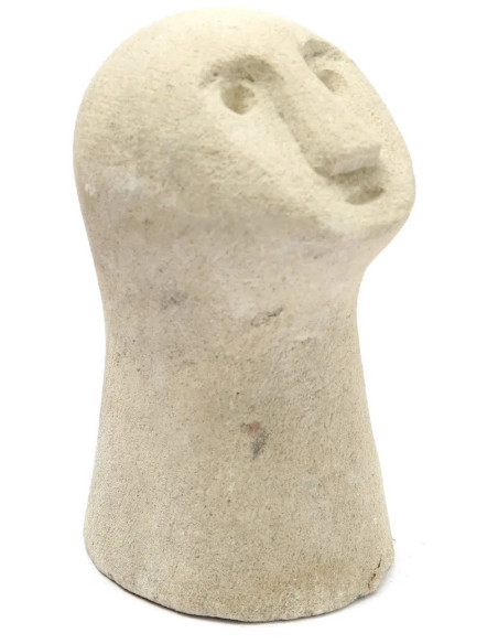 Statuette déco primitive wabi-sabi Hauteur 17 cm Grès Blanc sable The Sumba Stone 