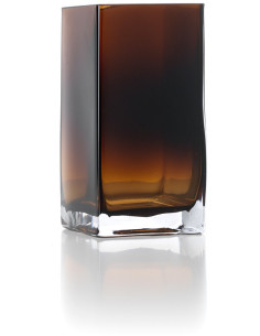 Vase design minimaliste Cubique H 20 cm Verre recyclé Ambre The Amber Cuboid 