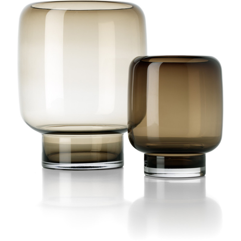 Vase design minimaliste Cylindrique H 19 cm Verre recyclé Marron foncé The Smoky Cube 