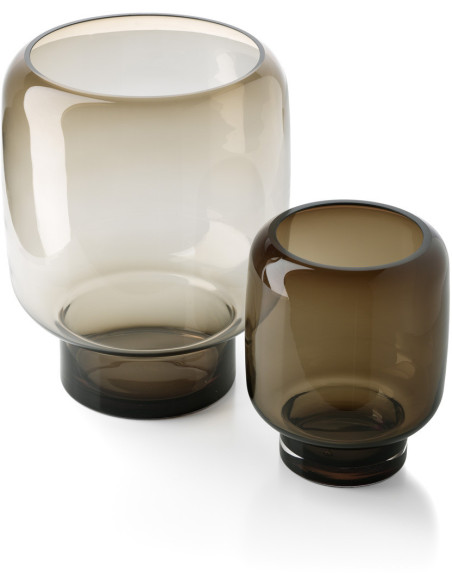 Vase design minimaliste Cylindrique H 19 cm Verre recyclé Marron foncé The Smoky Cube 