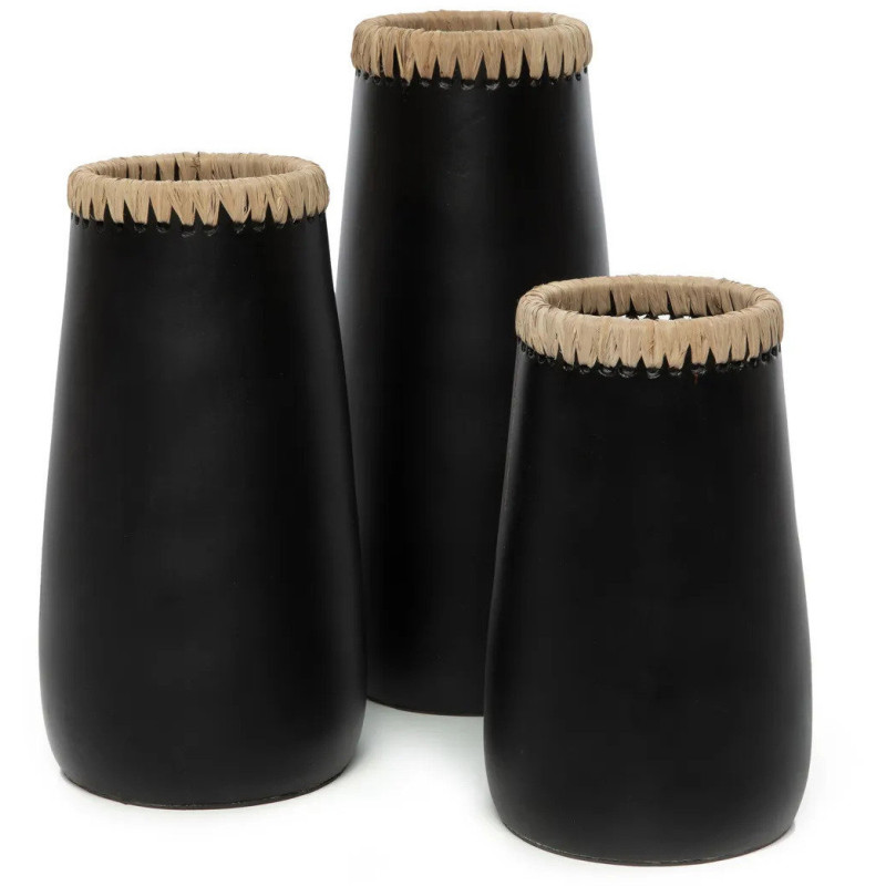 Vase Rond Hauteur 31 cm en Terre cuite Noir Raphia Naturel The Sneaky 