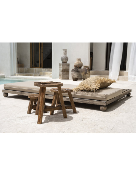 Tabouret rustique Rond Hauteur 45 cm en Bois de teck recyclé Naturel The Yatai 