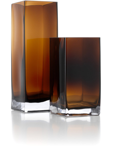 Vase design minimaliste Cubique H 30 cm Verre recyclé Ambre The Amber Cuboid 