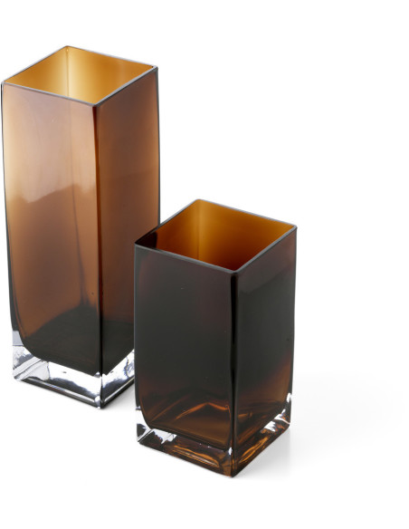 Vase design minimaliste Cubique H 30 cm Verre recyclé Ambre The Amber Cuboid 